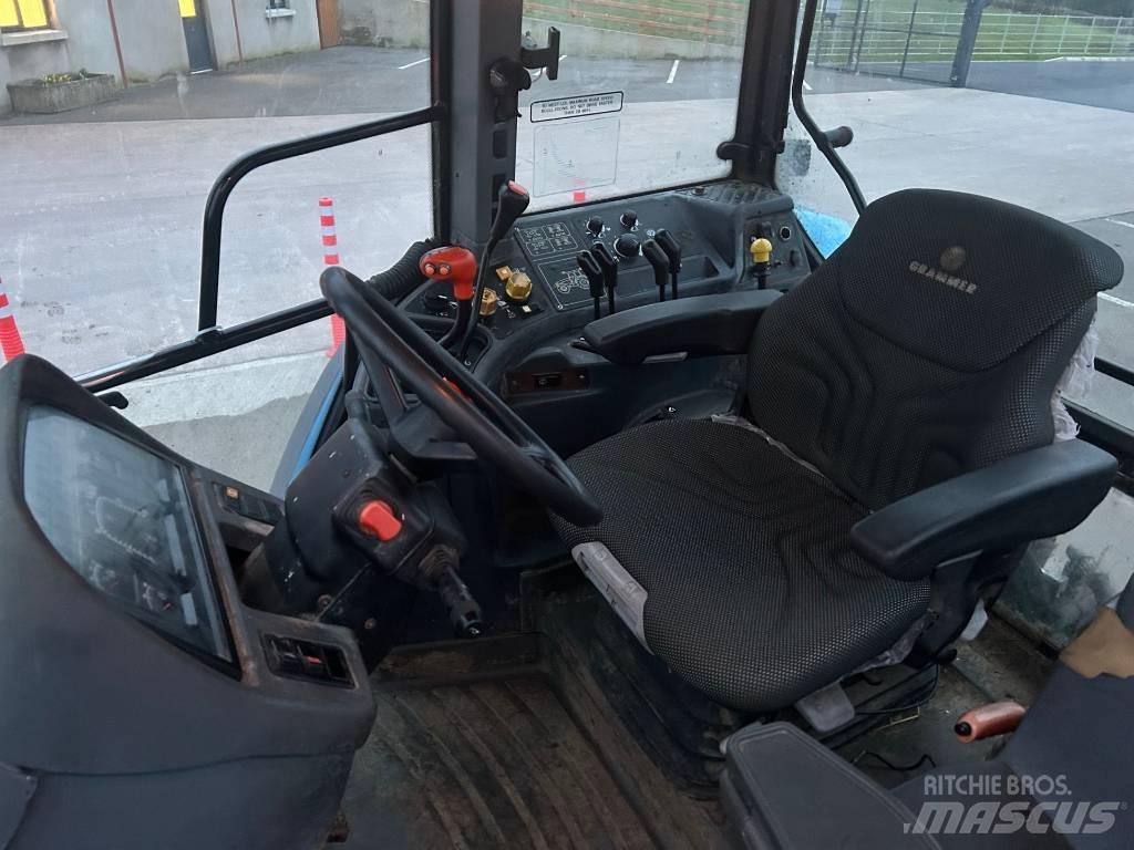 New Holland TM 140 Trattori