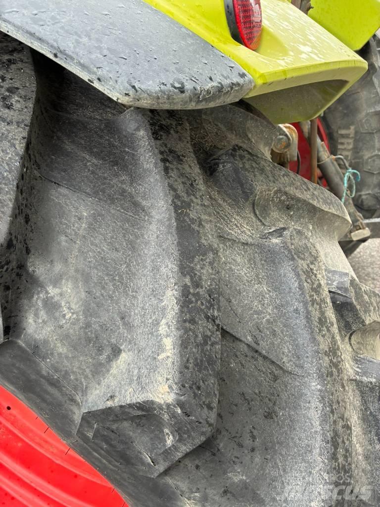 CLAAS 430 Trattori