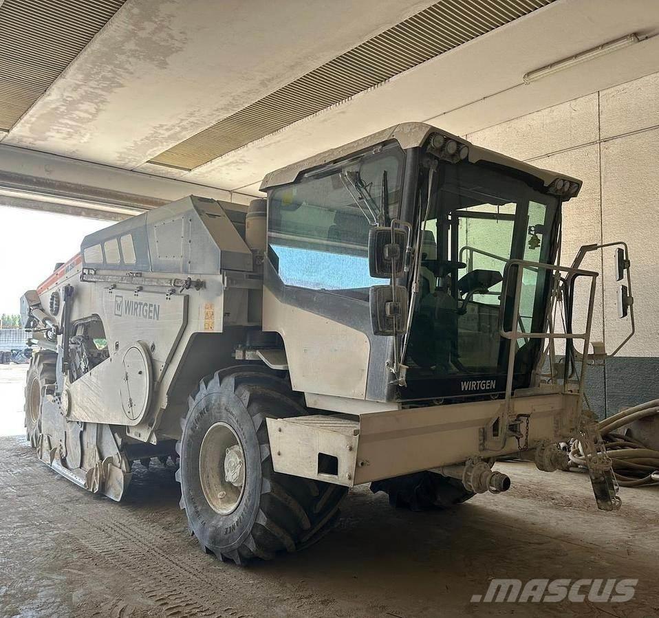 Wirtgen WR250i Riciclatori d'asfalto