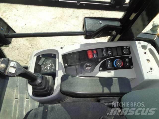 CAT 908M Pale gommate