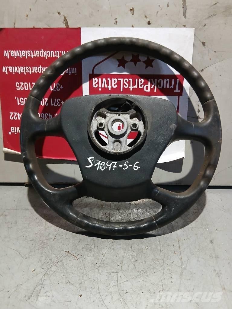Scania P 420   1495393 Cabine e interni