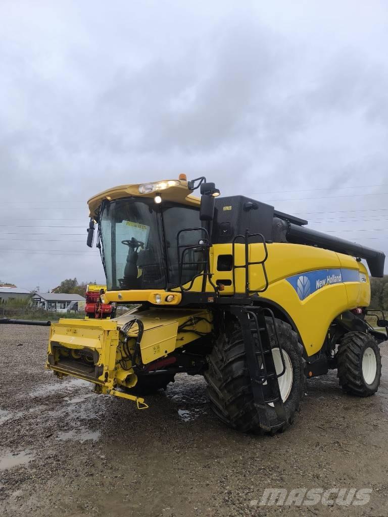 New Holland CX 8060 Mietitrebbiatrici