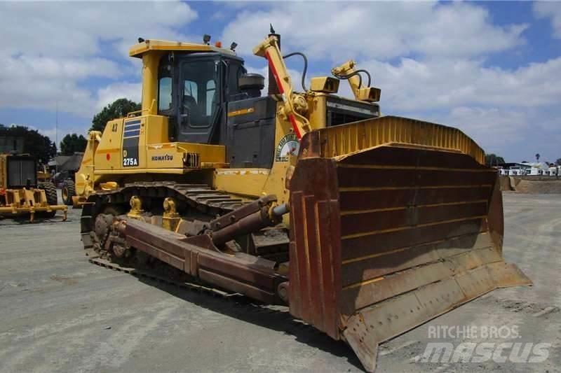Komatsu D275A-5 Dozer cingolati