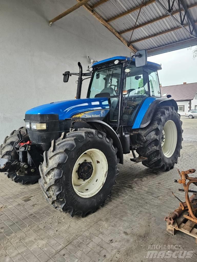 New Holland TM 140 Trattori