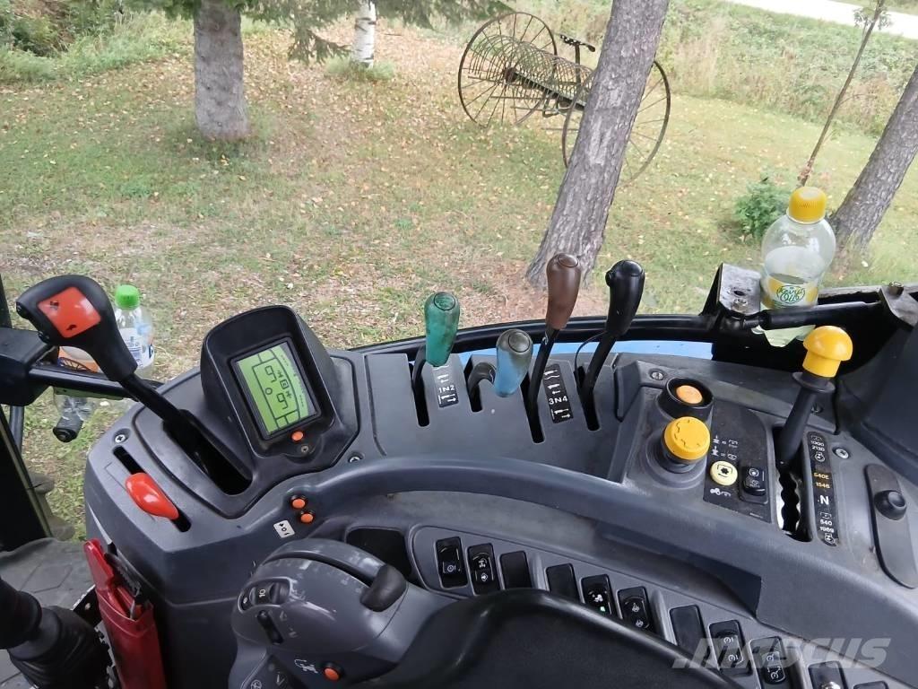 New Holland T 6040 Trattori