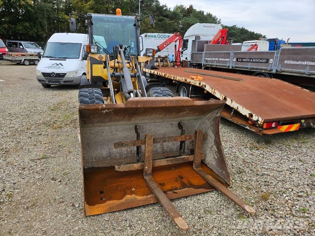 Volvo L 20 B Pale gommate
