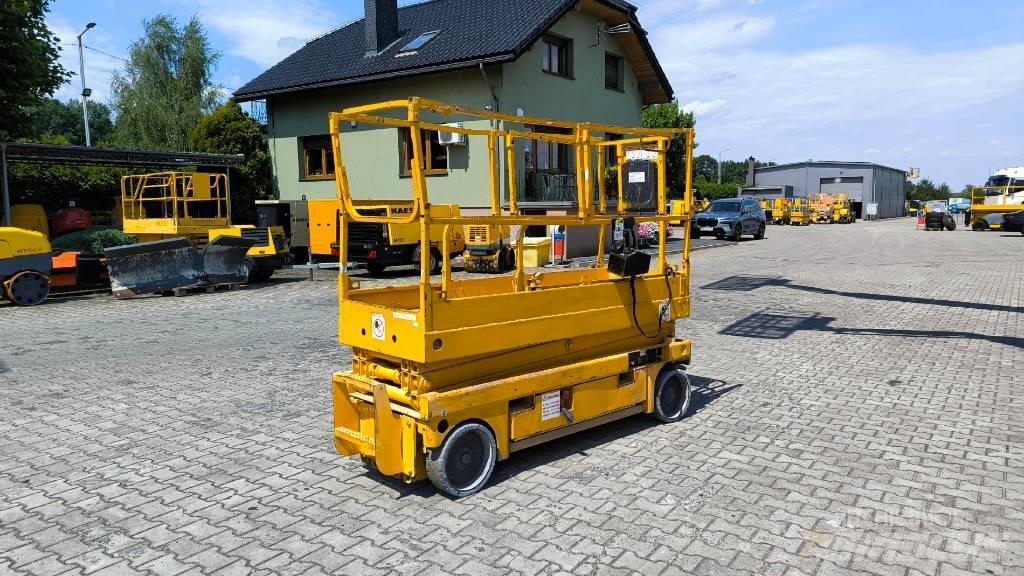 Haulotte Compact 8 Piattaforme a pantografo