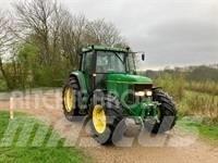 John Deere 6800 Trattori