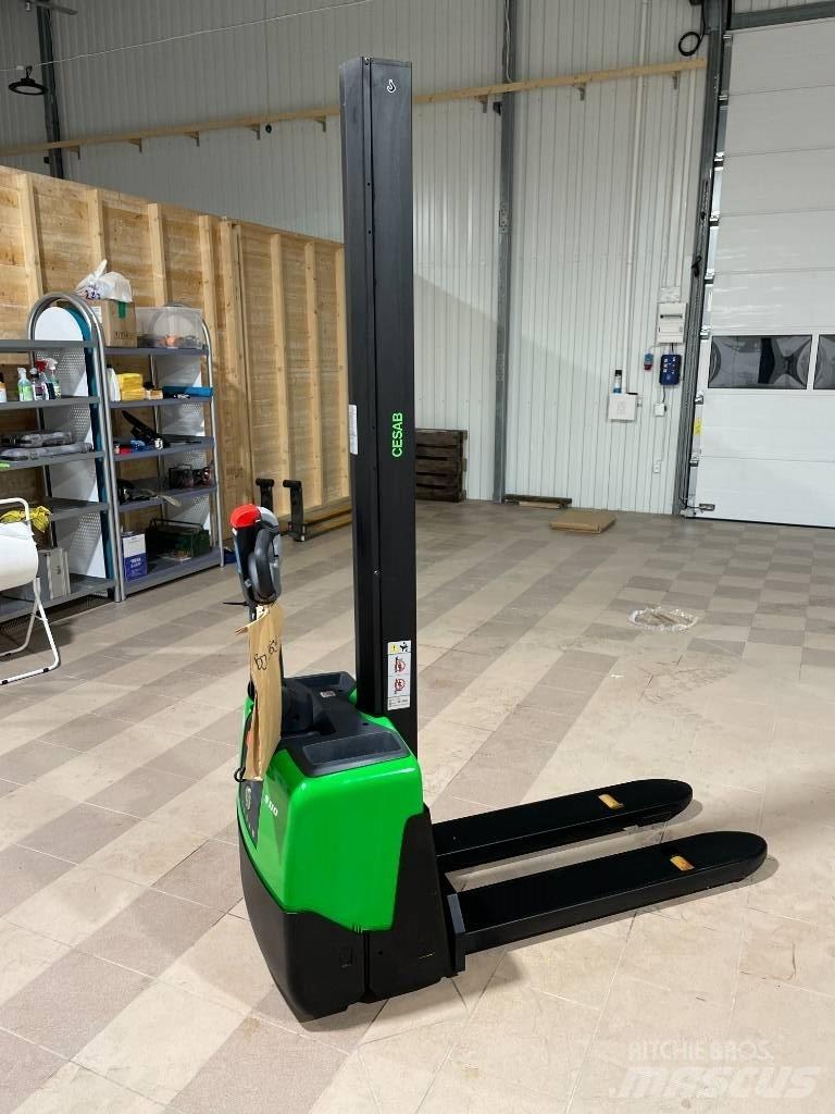 Cesab S 110 Transpallet uomo a terra