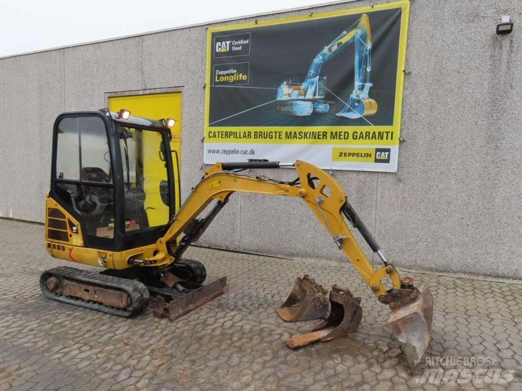 CAT 301.7 D Miniescavatori