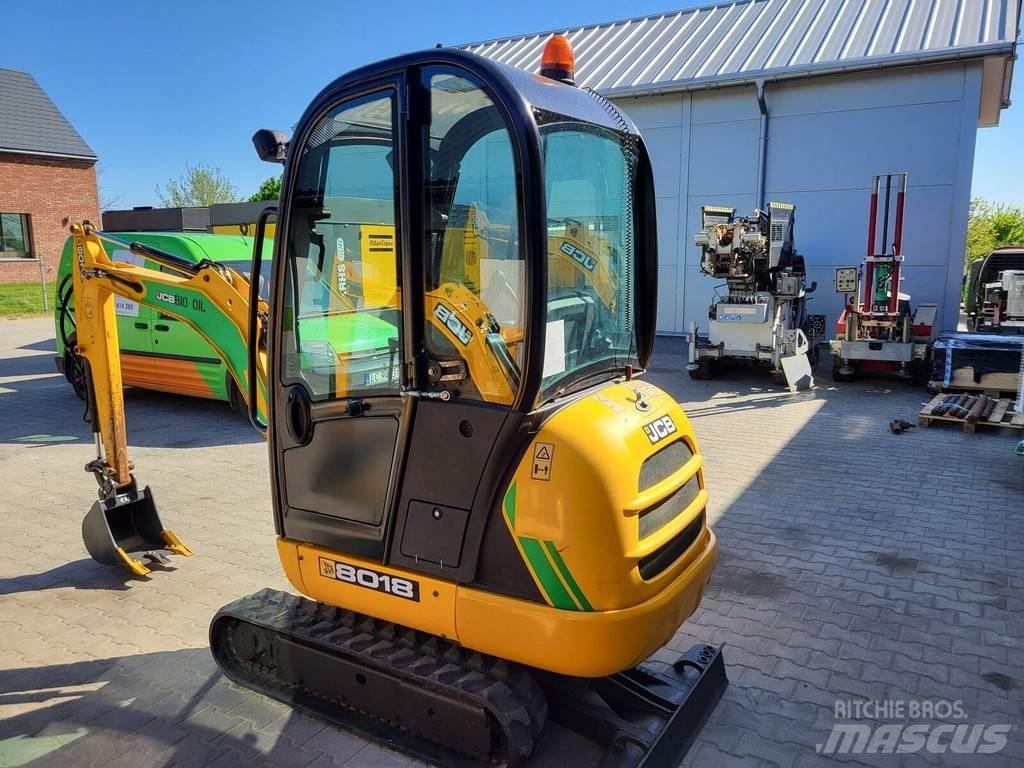 JCB 8018 CTS Miniescavatori