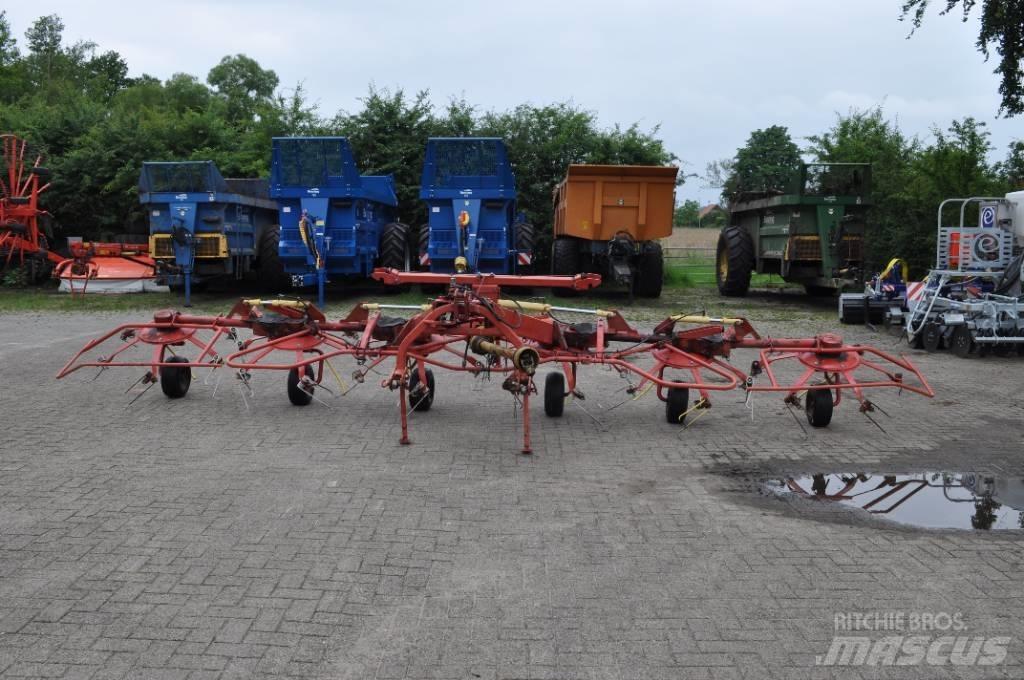 Lely Lotus 675 Ranghinatori