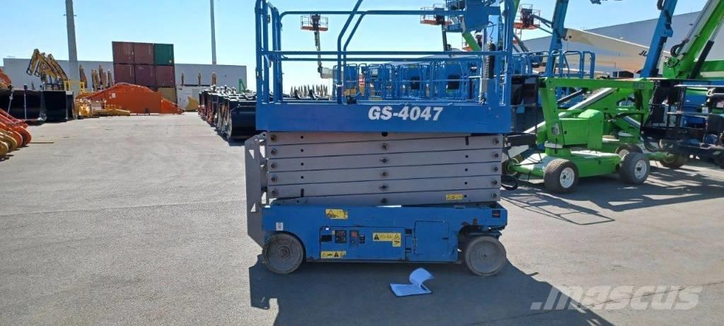 GENIE GS4047 Piattaforme a pantografo