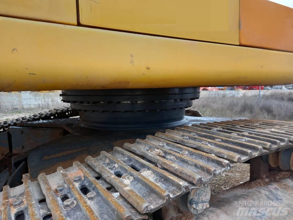 Komatsu PC450LC Escavatori cingolati