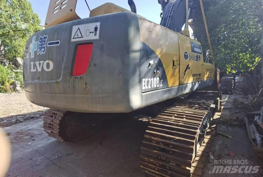Volvo EC 210 B LC Escavatori cingolati