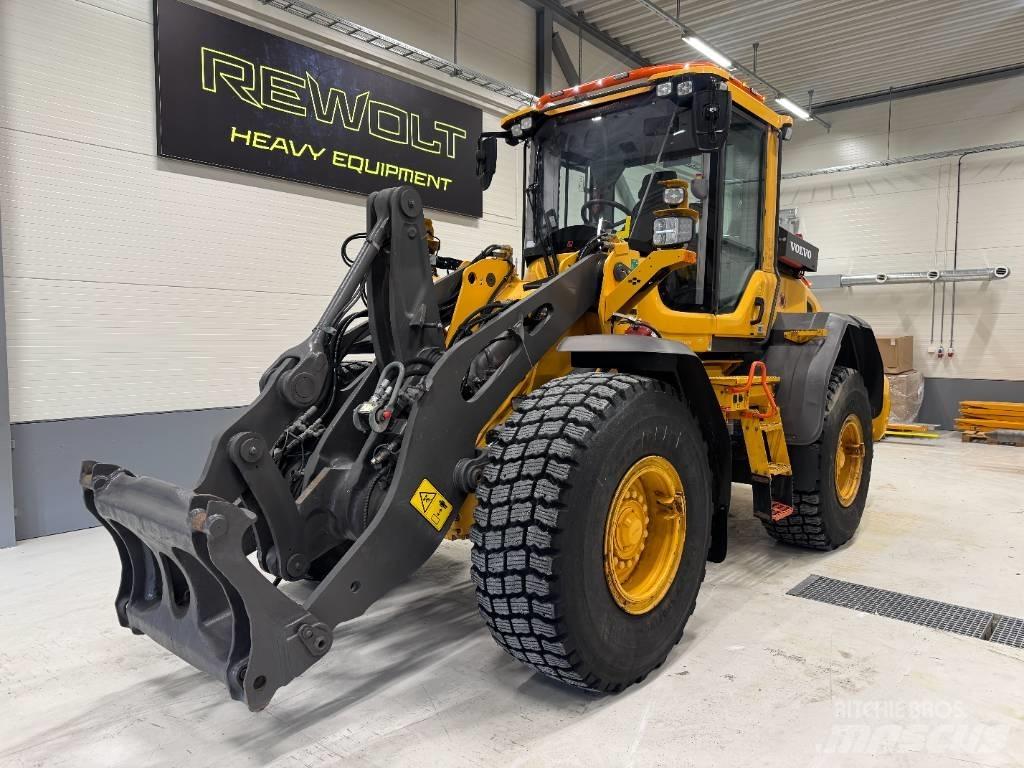Volvo L 90 H Pale gommate