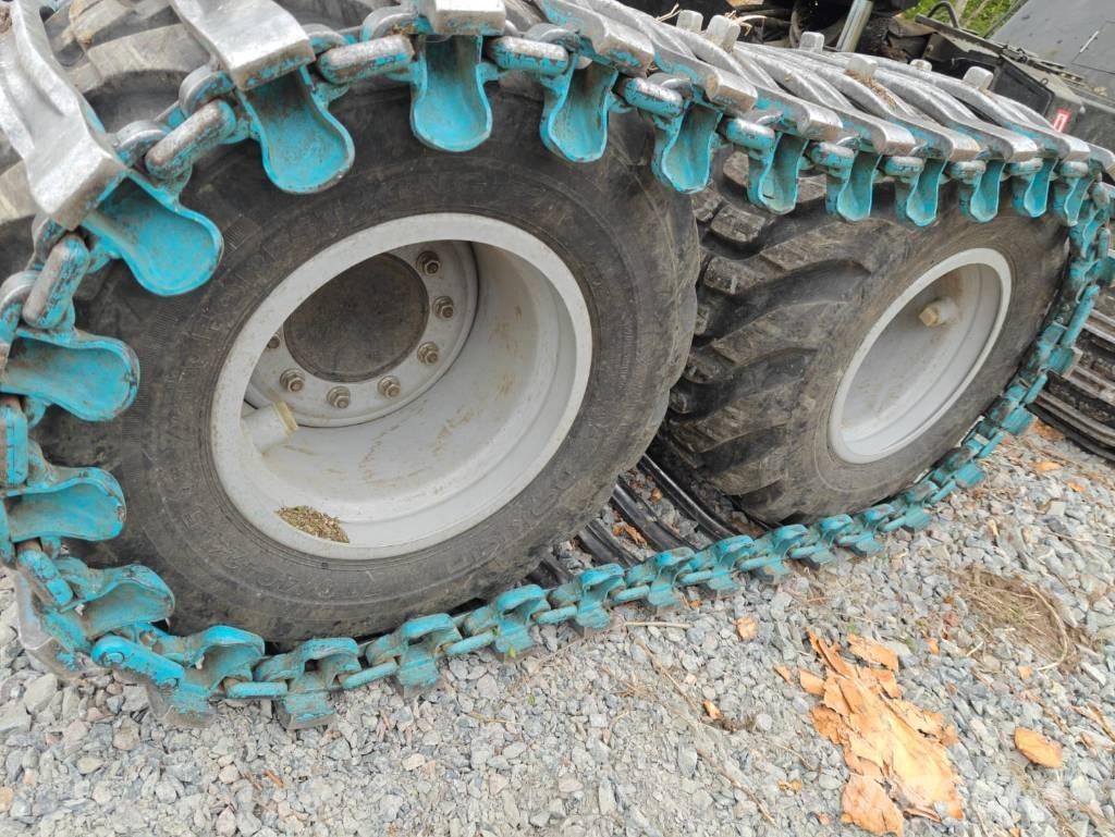 Komatsu 901 XC Abbattitrici, Disboscatrici