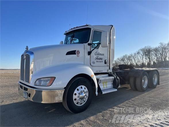 Kenworth T660 Motrici e Trattori Stradali