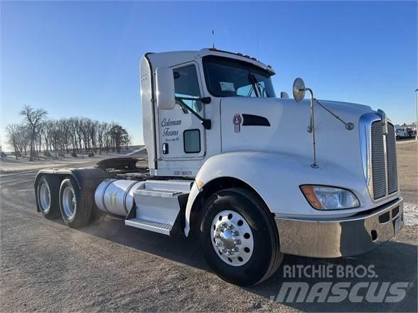 Kenworth T660 Motrici e Trattori Stradali