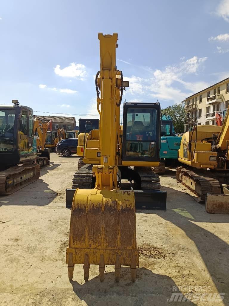 Komatsu PC 70 Escavatori cingolati