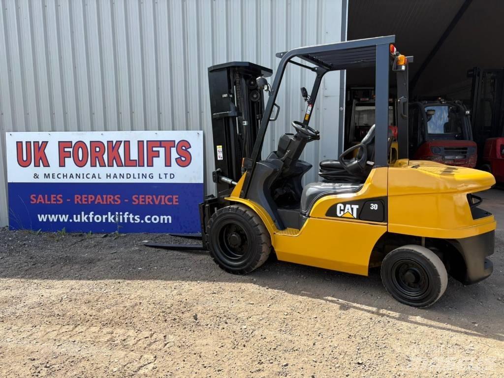 CAT DP30NT Carrelli elevatori diesel