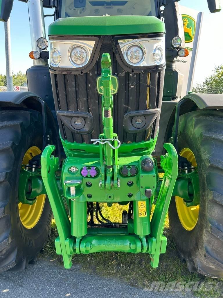 John Deere 6R250 Trattori