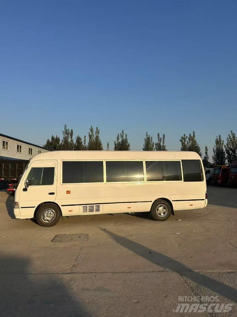 Toyota Coaster Autobus interurbani