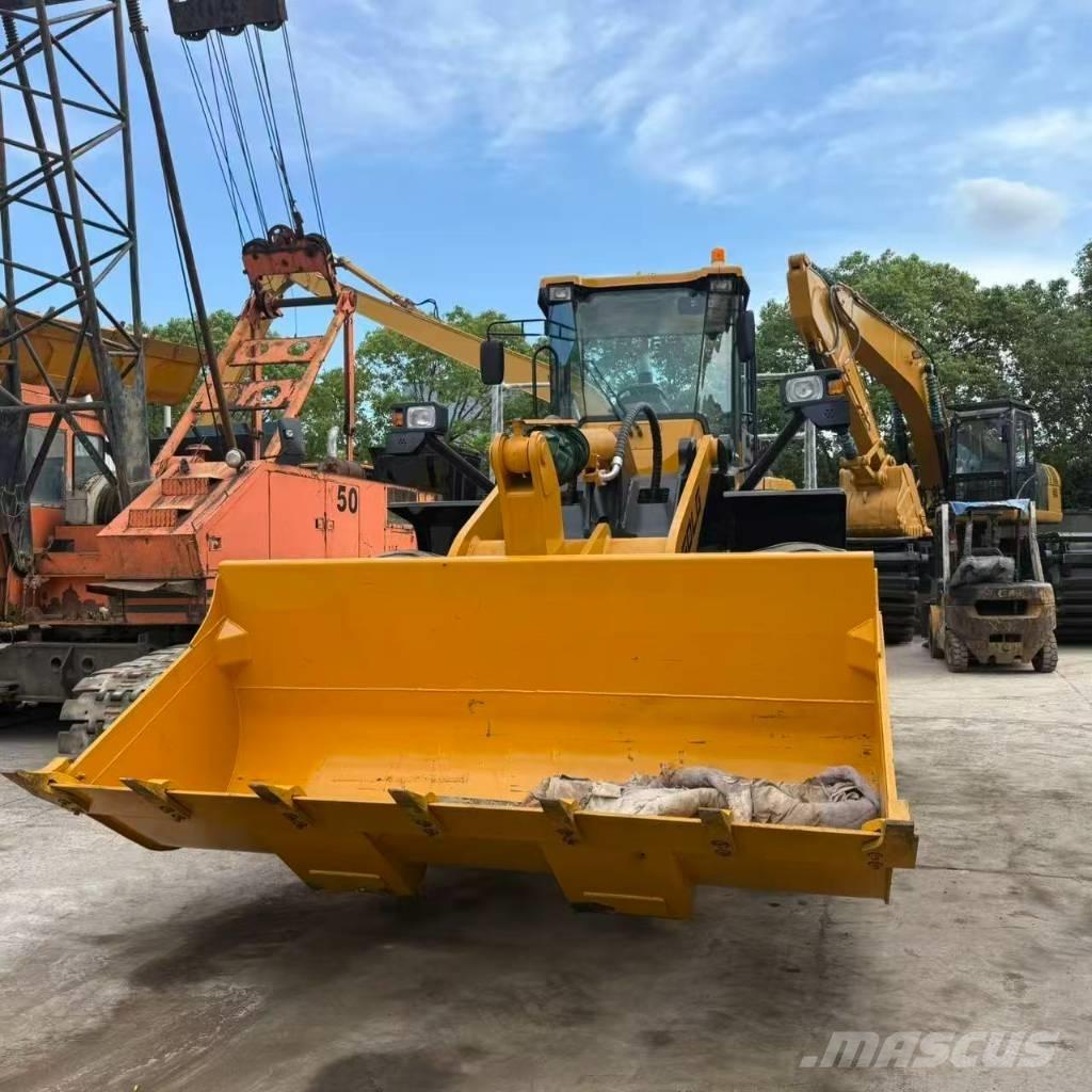 SDLG LG 956 L Pale gommate