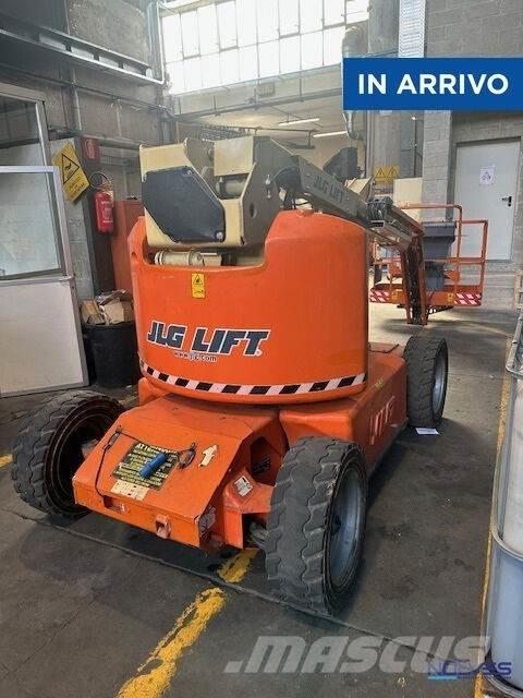 JLG E450AJ Piattaforme a braccio articolato