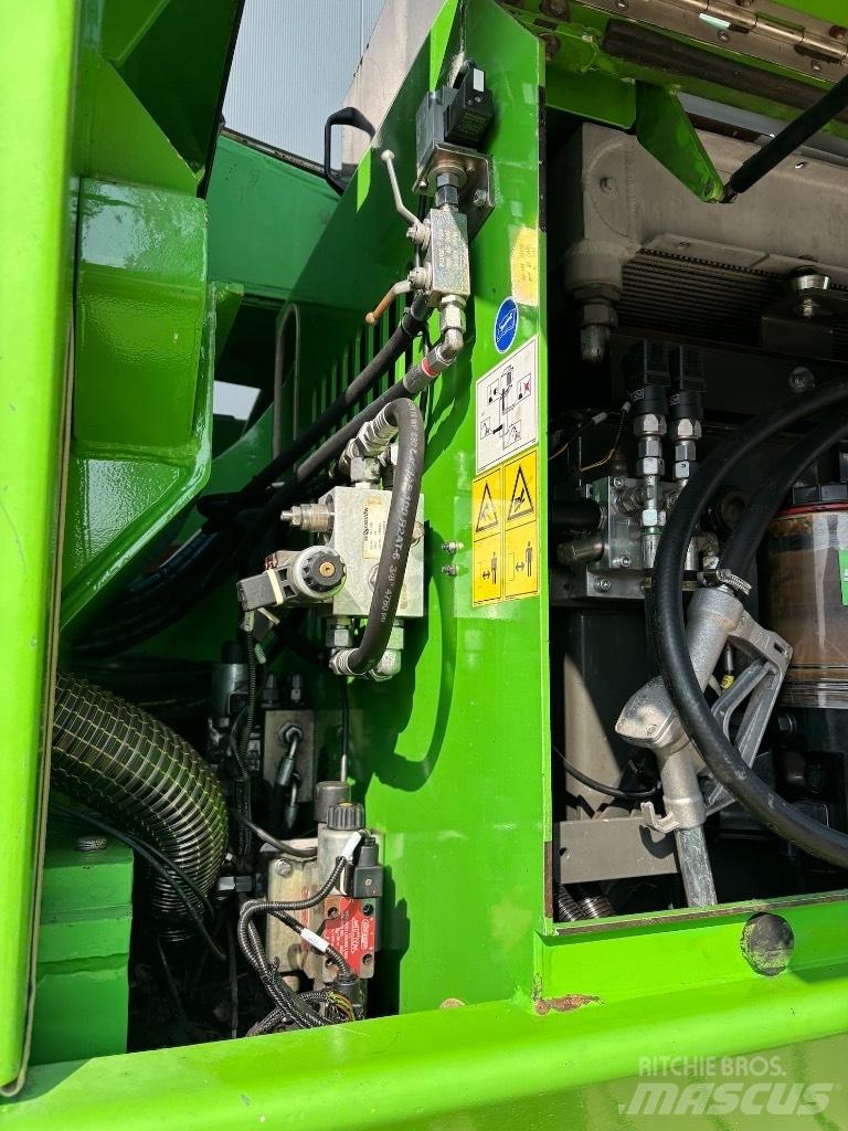Sennebogen 730 M-HD Movimentazione rifiuti