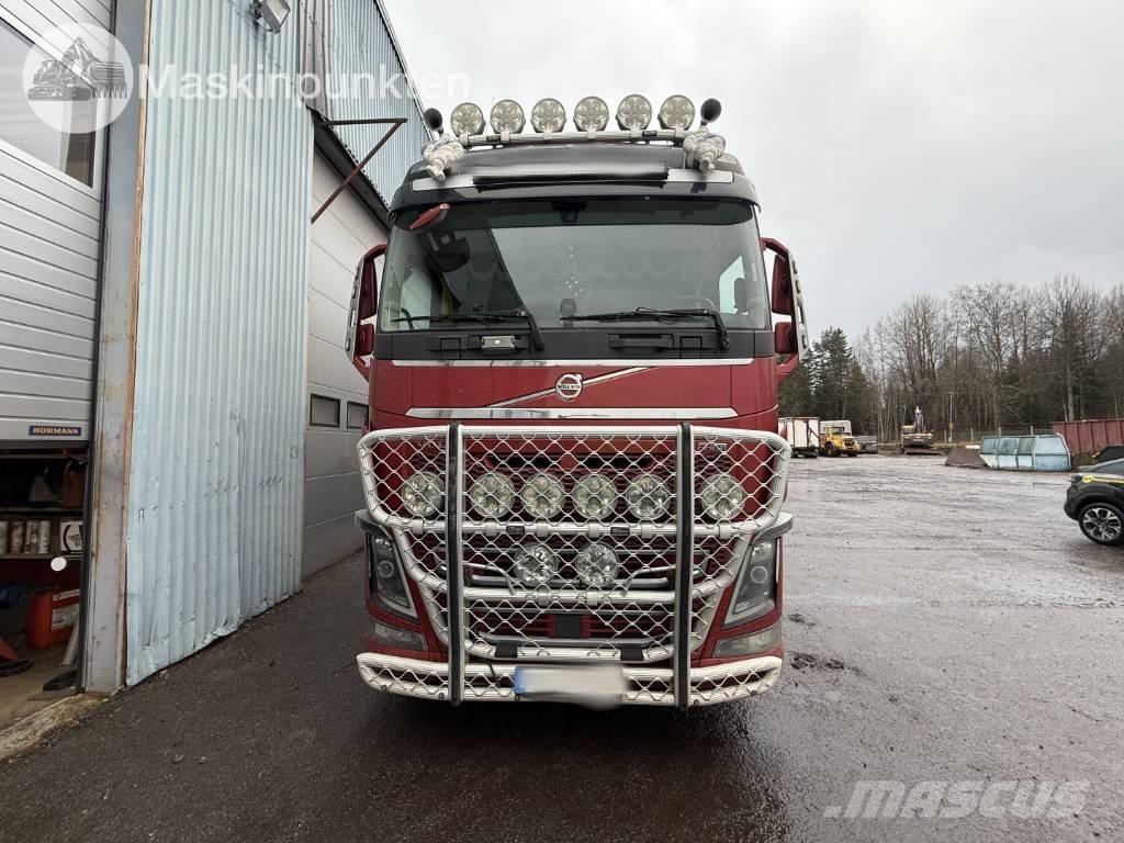 Volvo FH 16 Autocarri per segatura e cippato