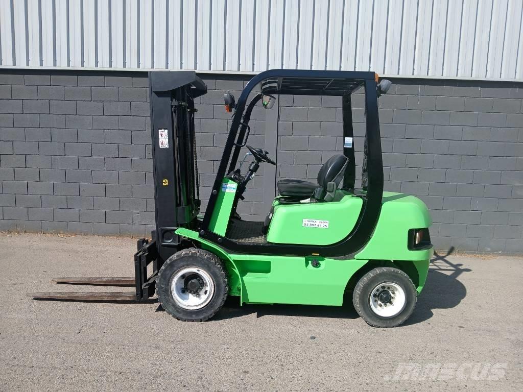 Clark CMP 25 Carrelli elevatori diesel