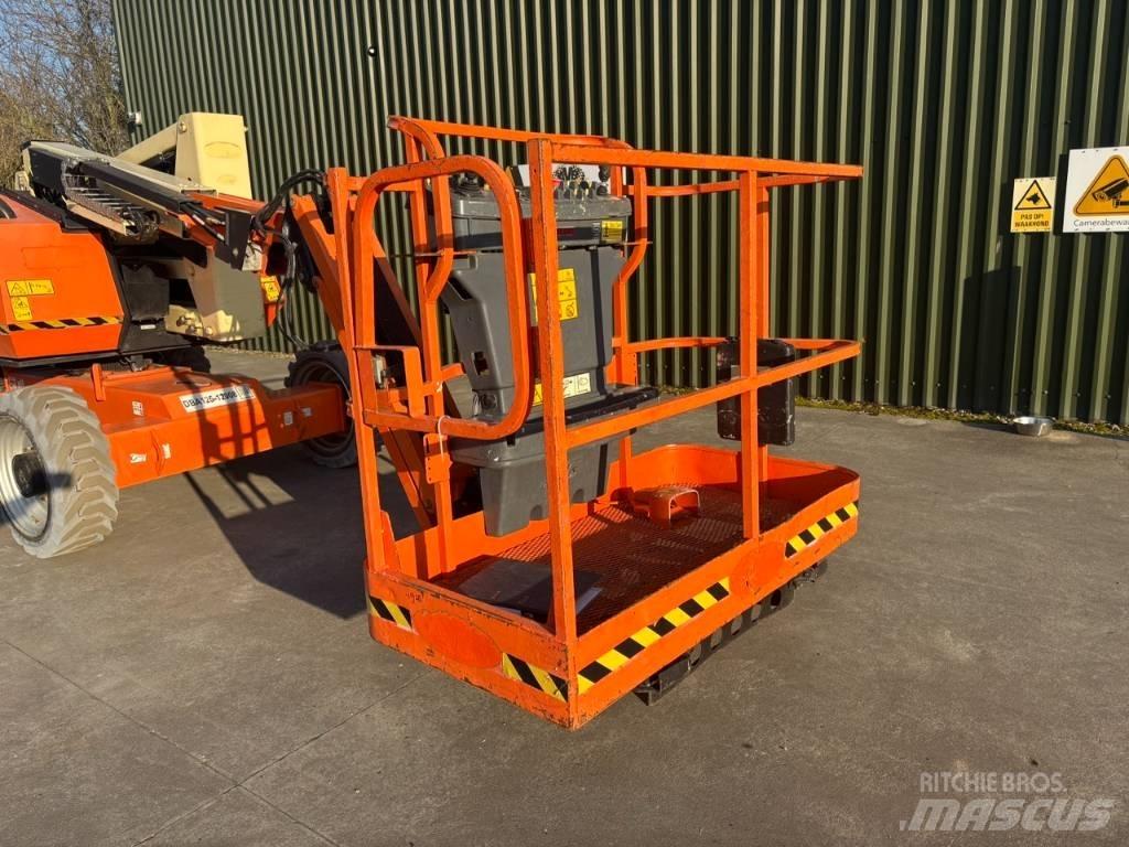 JLG 340 AJ Piattaforme a braccio articolato