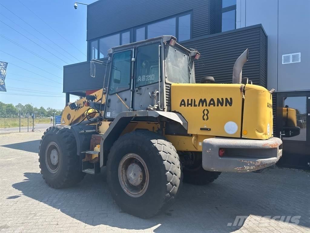 Ahlmann AZ 210 Pale gommate