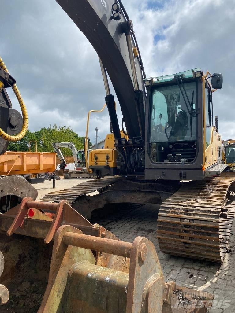 Volvo EC 220 D Escavatori cingolati