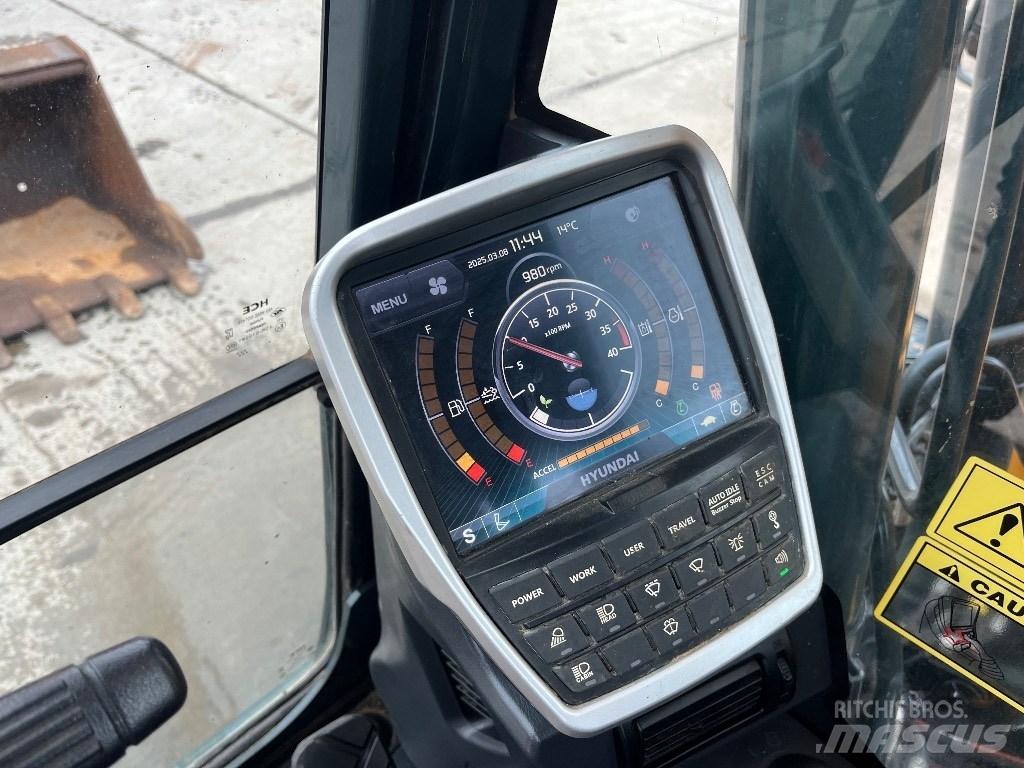 Hyundai HX140LC Escavatori cingolati
