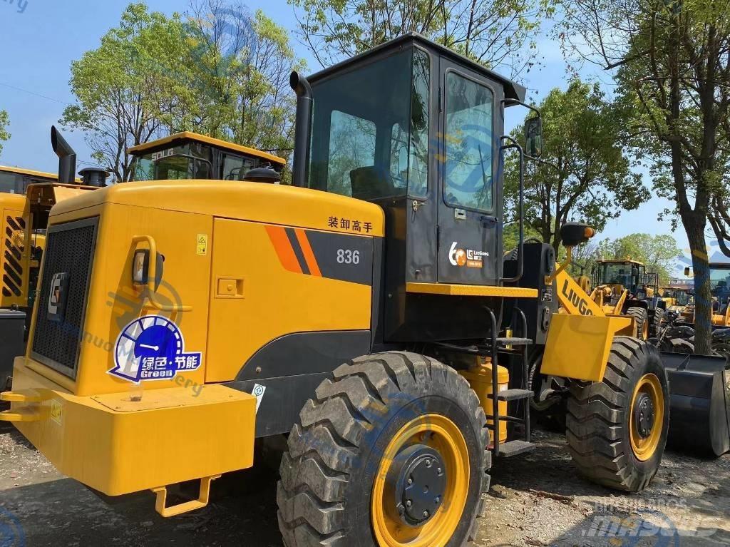 LiuGong CLG 836 Pale gommate