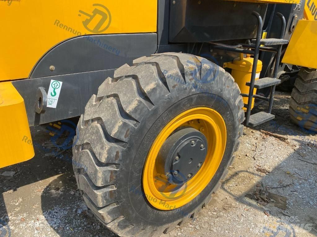LiuGong CLG 836 Pale gommate