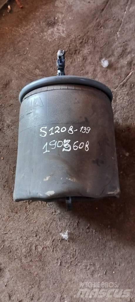 Scania 94 D.   1903608 Assi