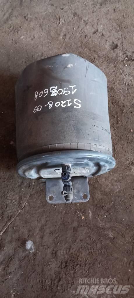 Scania 94 D.   1903608 Assi