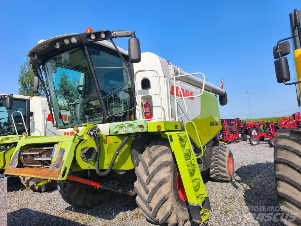 CLAAS Lexion 750 Mietitrebbiatrici