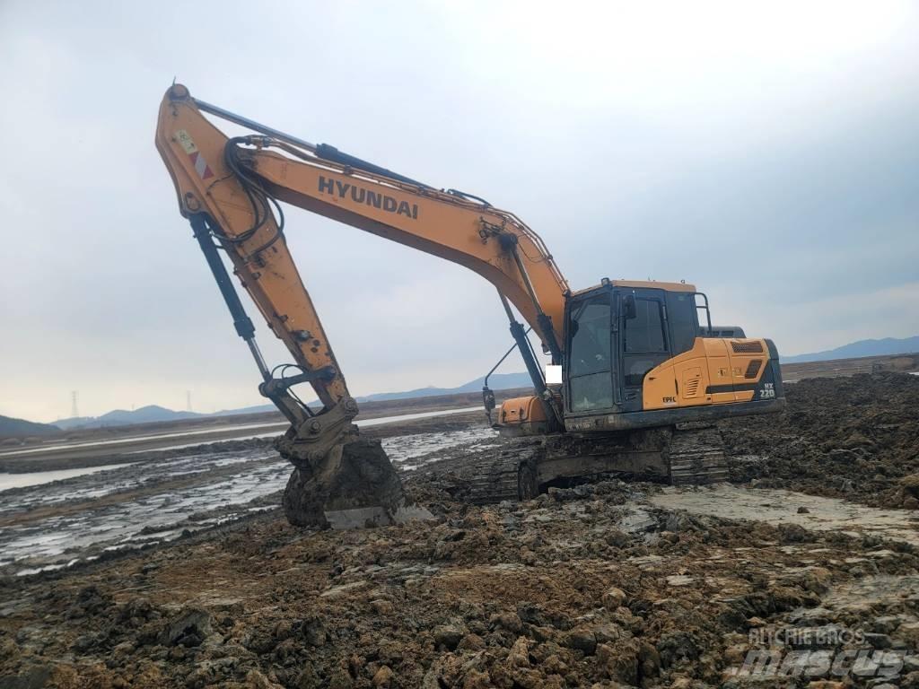 Hyundai HX 220 Escavatori cingolati