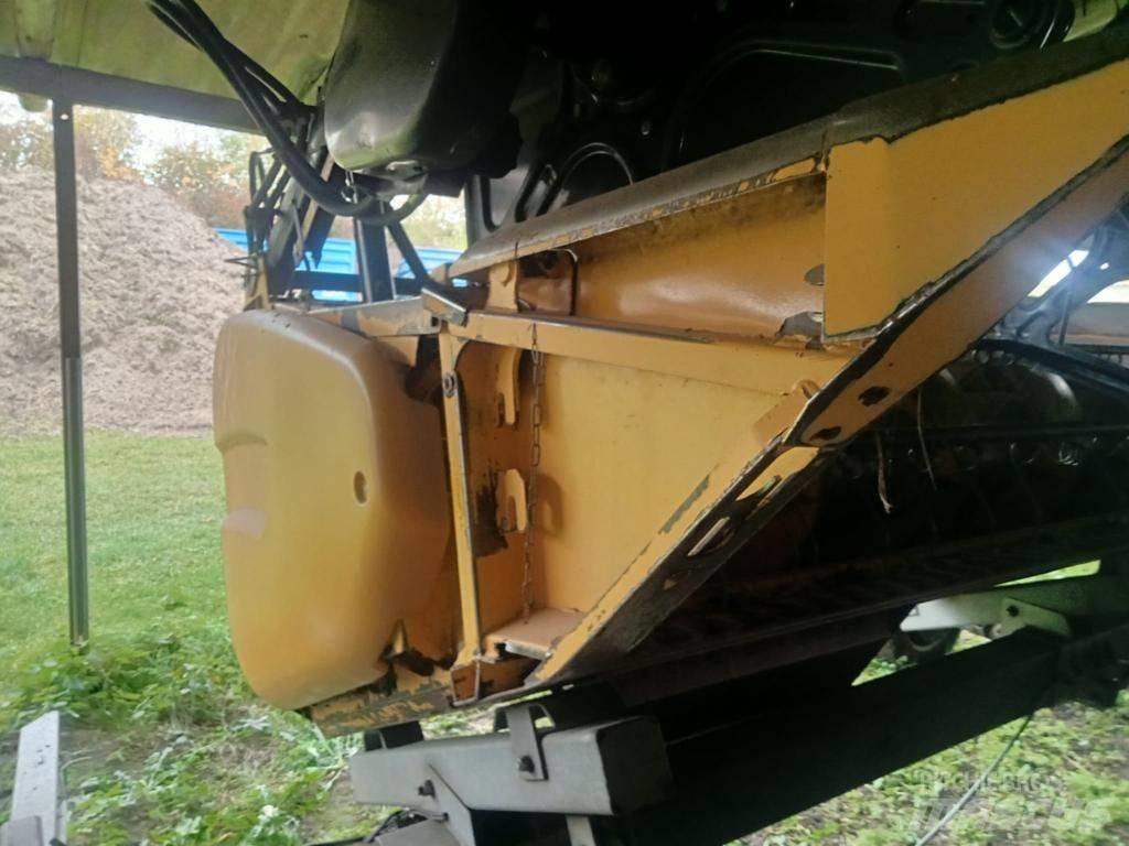 New Holland CR 9080 Mietitrebbiatrici