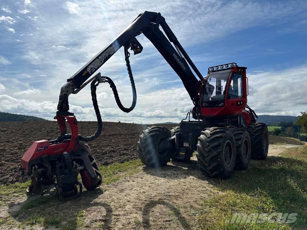 Komatsu 951 Abbattitrici, Disboscatrici