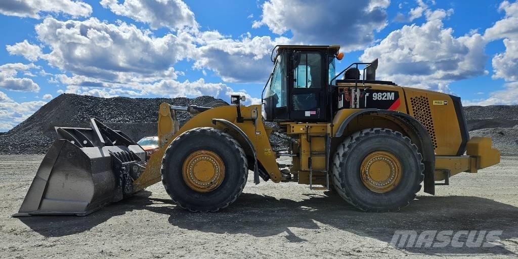 CAT 982 M Pale gommate