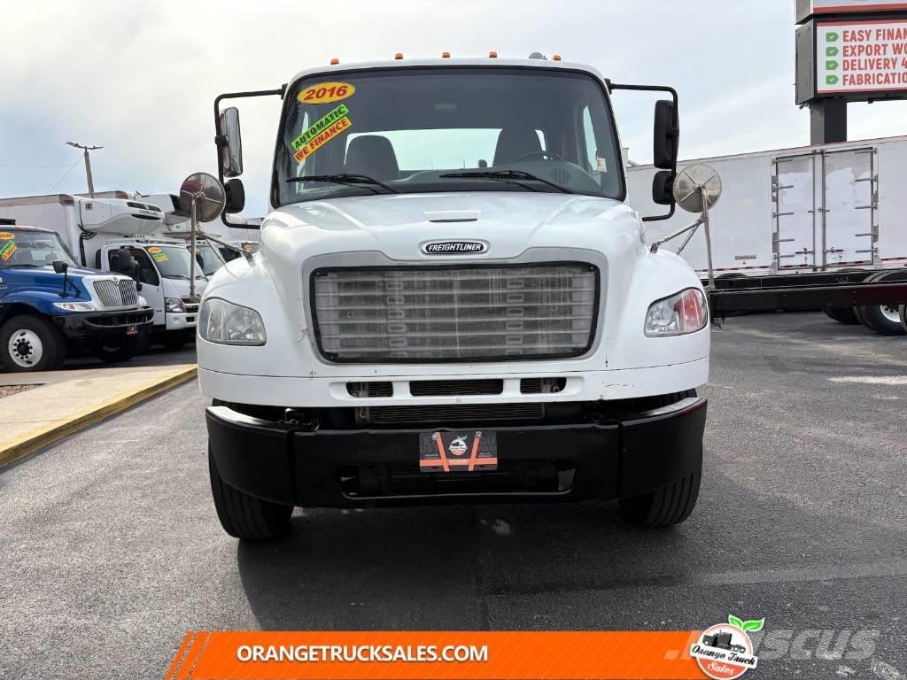 Freightliner M2 Autocabinati