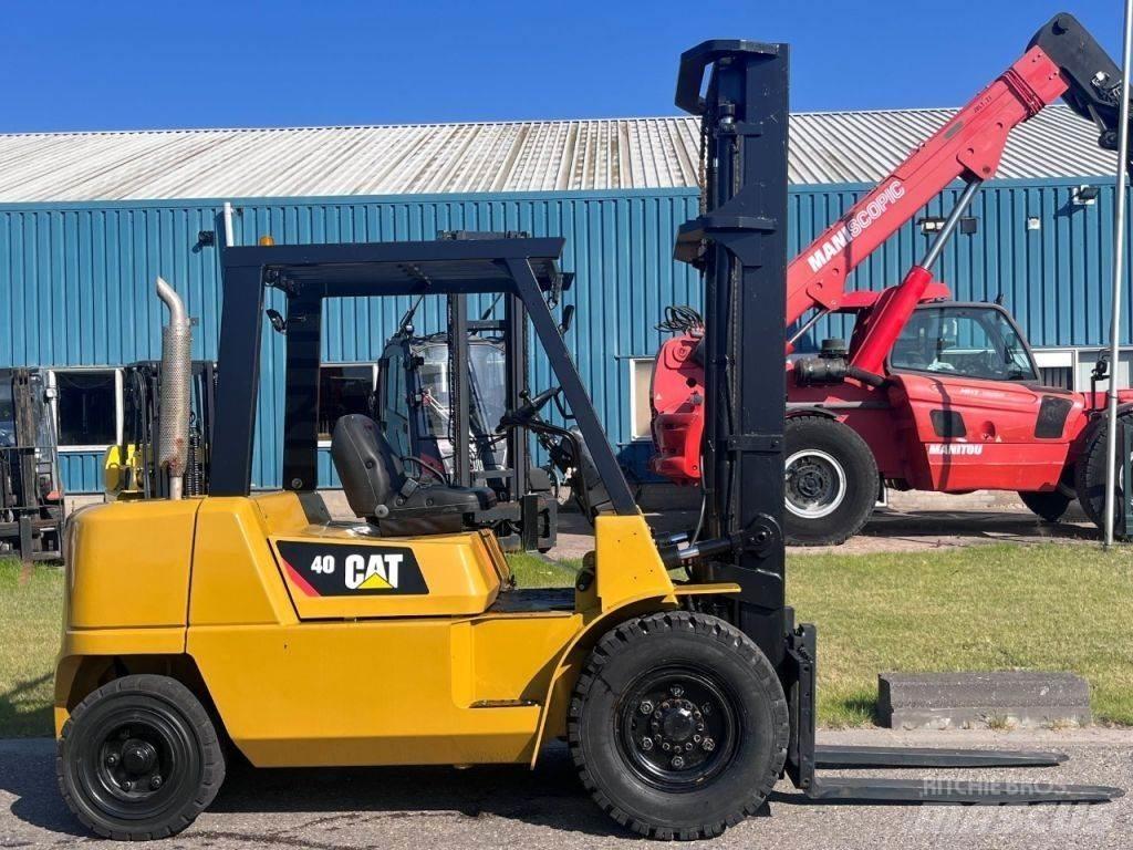 CAT DP40K2 Carrelli elevatori diesel