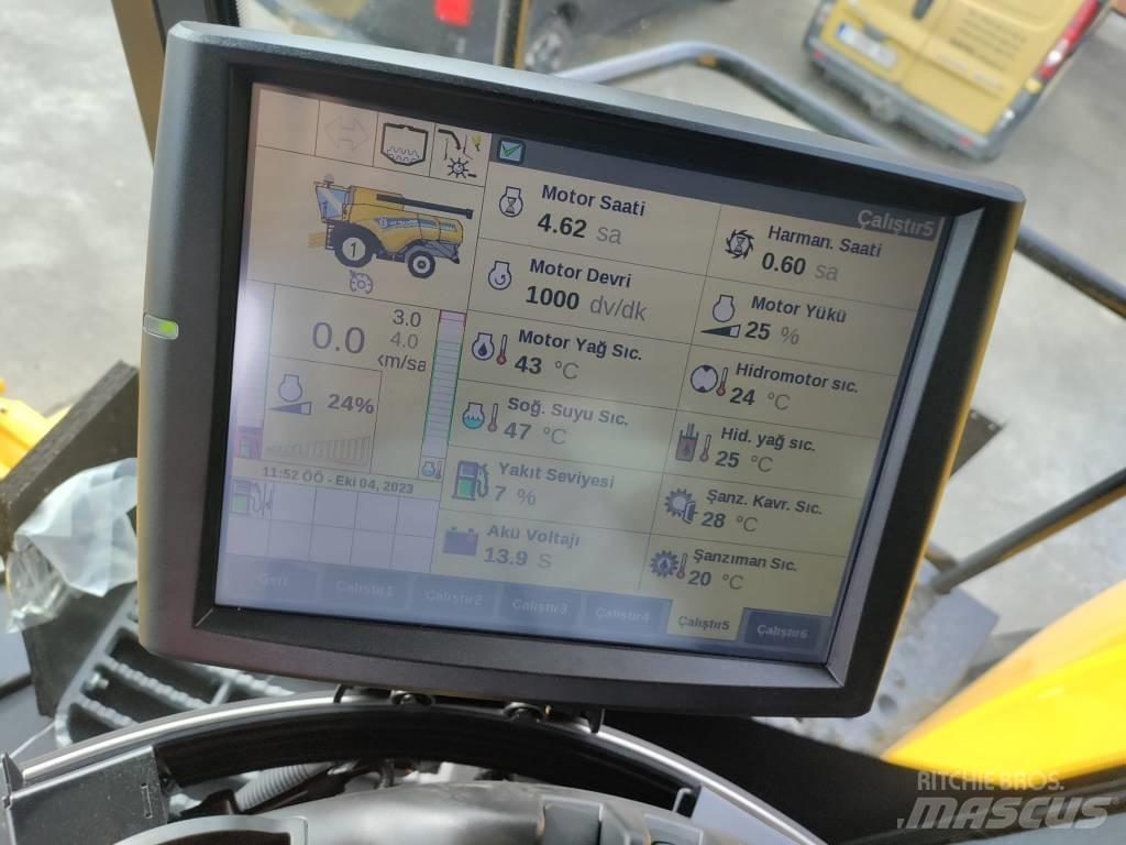 New Holland CX 8.80 Mietitrebbiatrici