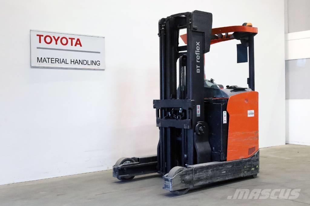 Toyota RRE200H Carrello retrattile
