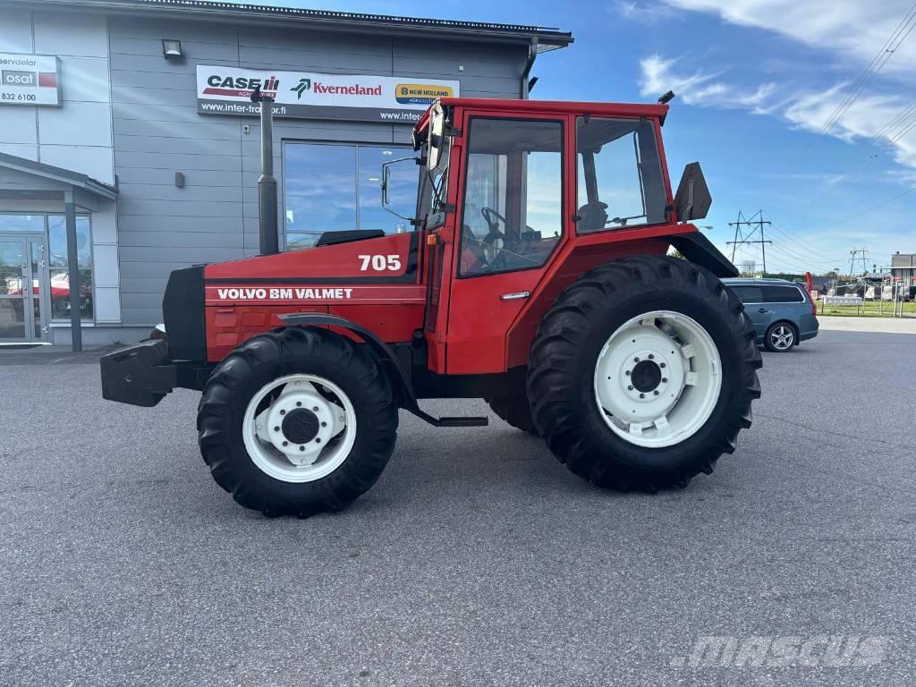 Valmet 705 Trattori